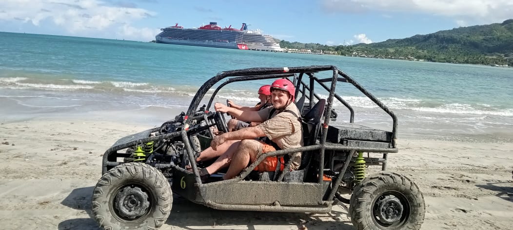 Jonathan Tours