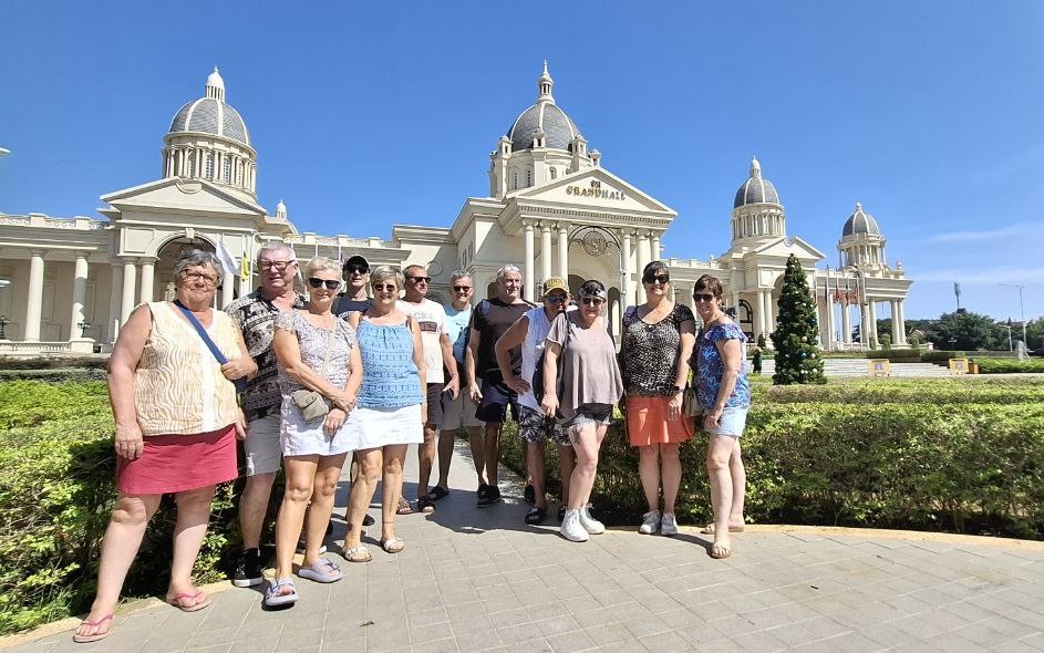 Savin Phnom Penh Private Taxi