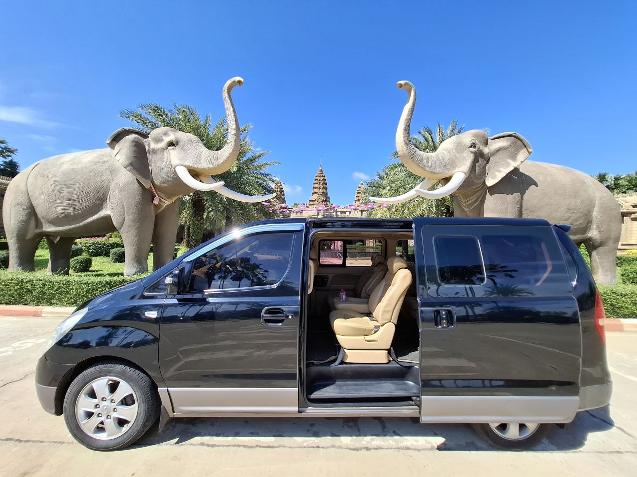 Savin Phnom Penh Private Taxi