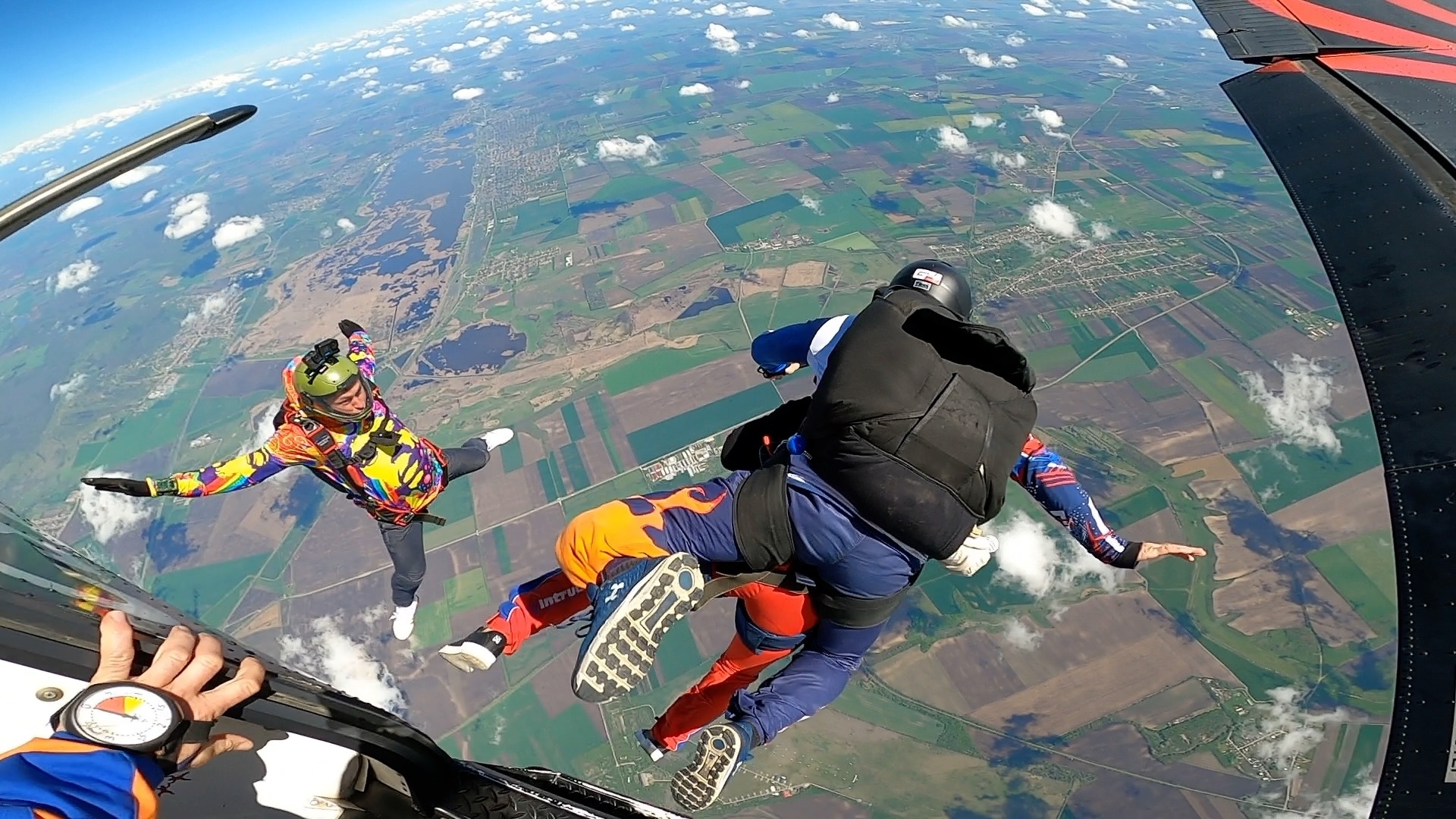 Tandem Skydiving