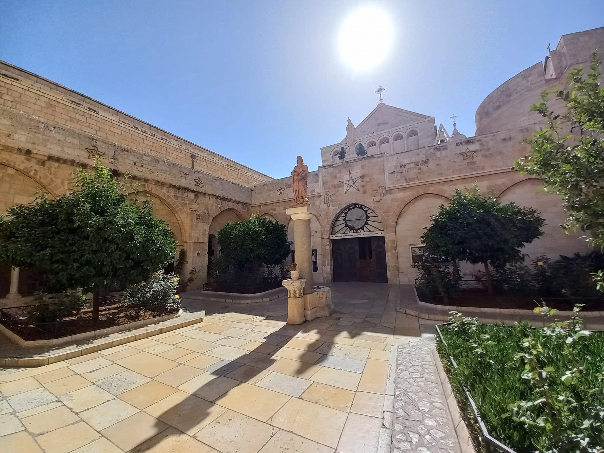 Valentina tours and travel