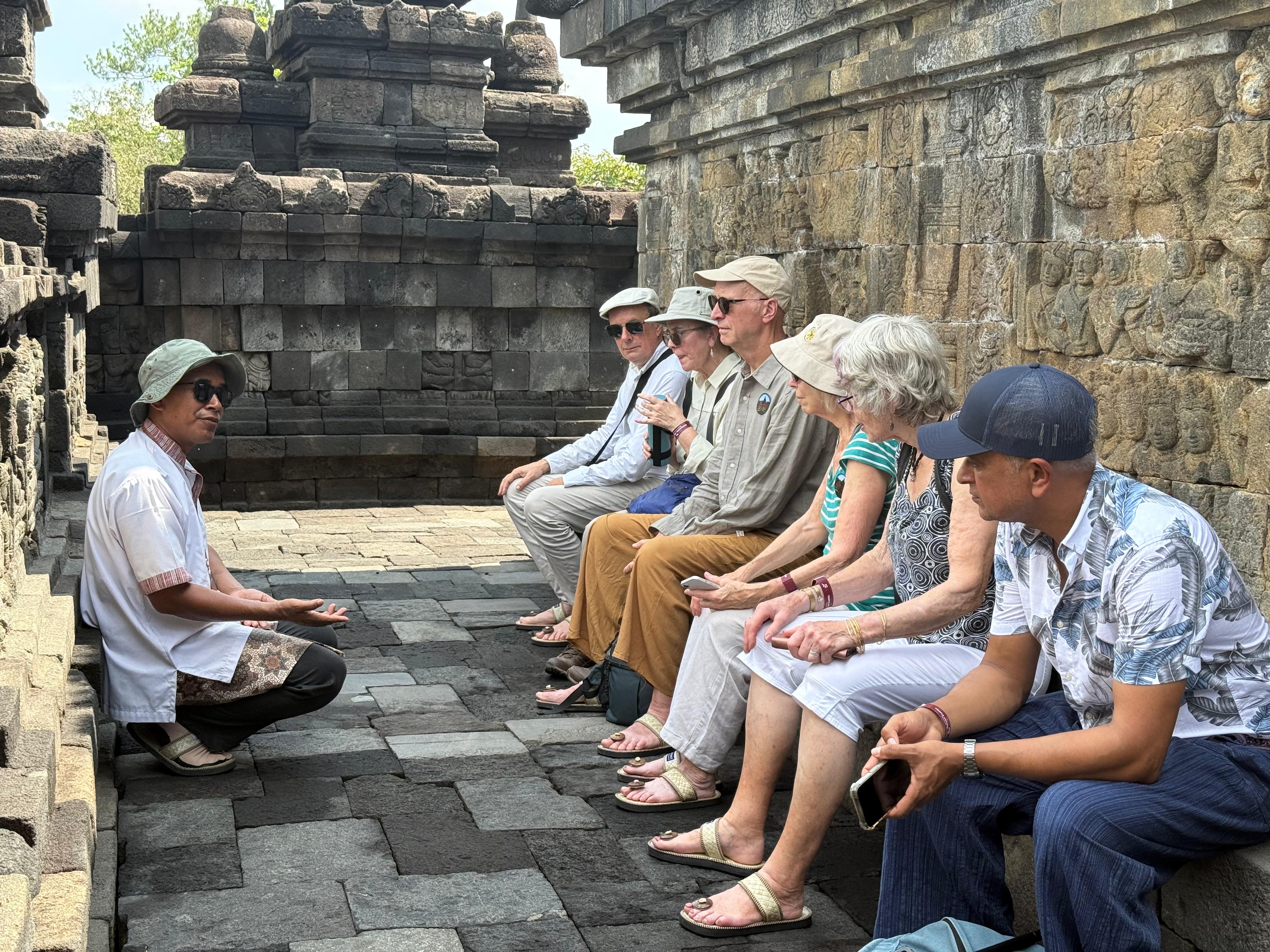 EXPLORE JAVA INDONESIA