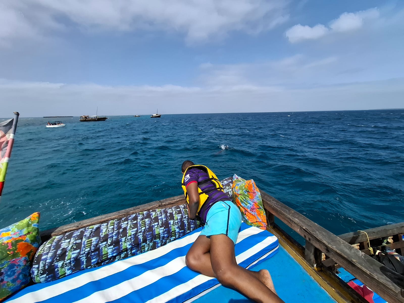 LINKS CRYSTAL TOURS & SAFARIS LIMITED