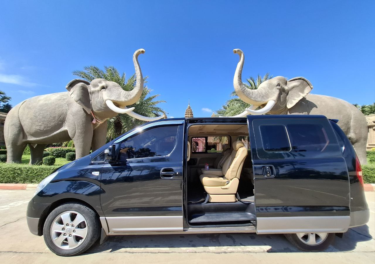 Savin Phnom Penh Private Taxi