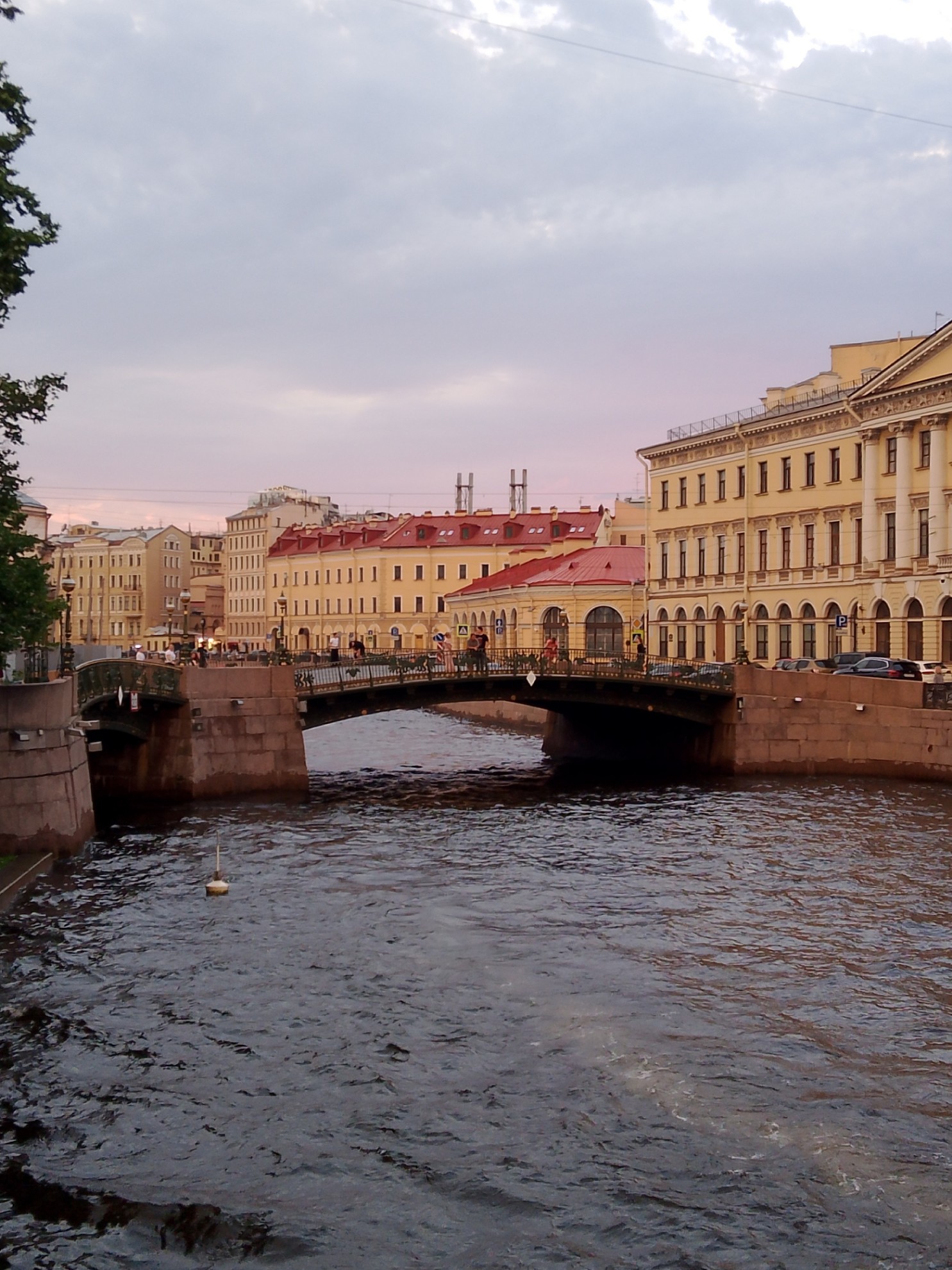 Boat tours in St.Petersburg
