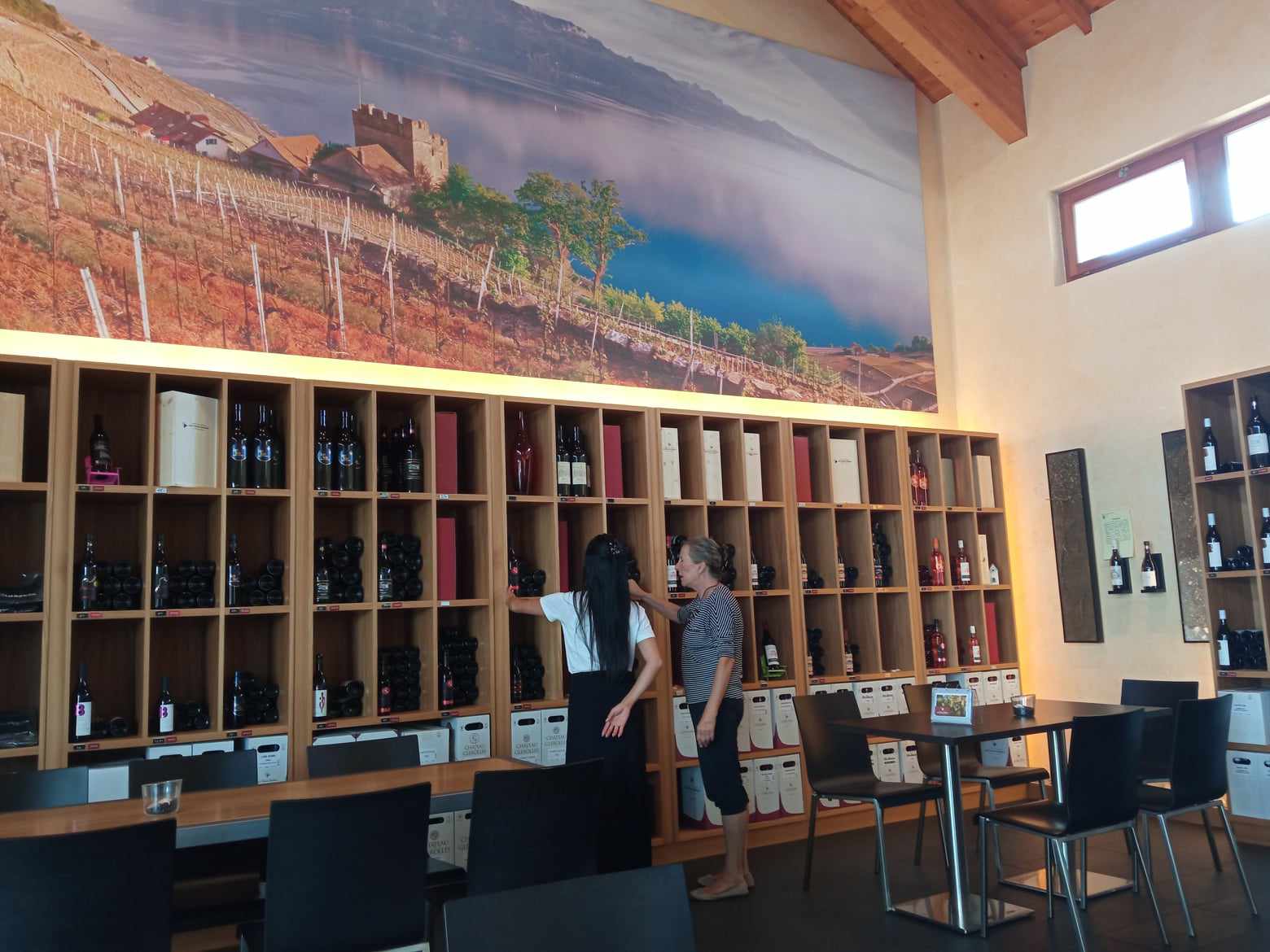 Helvetica itinerantur