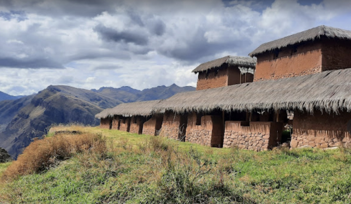 Pirates cove / pishtaco bar