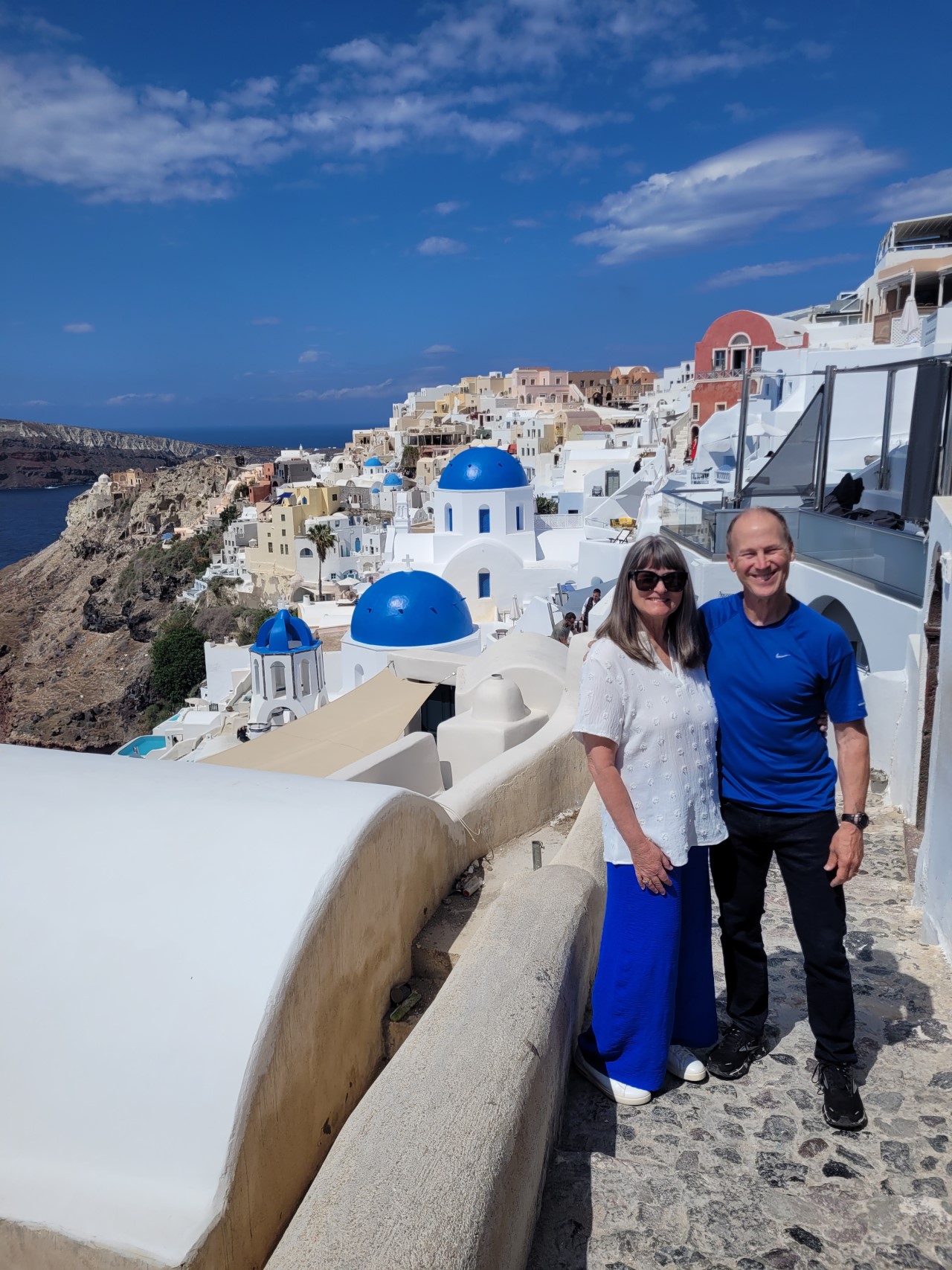 SANTORINI GOLDEN TOURS