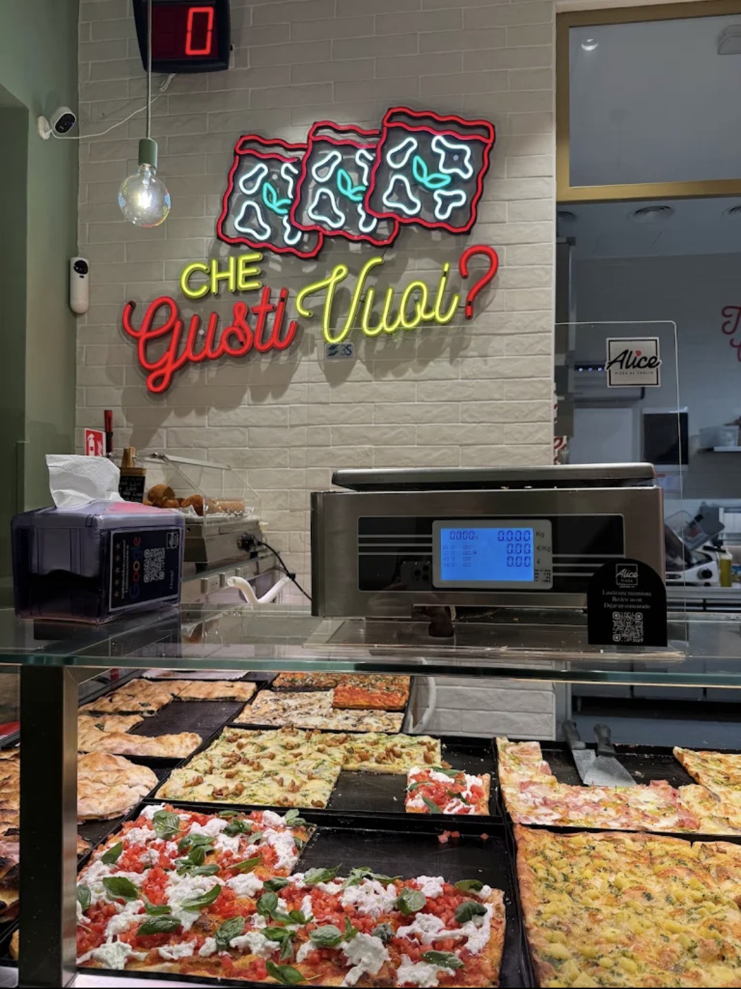 Alice Pizza Leone IV