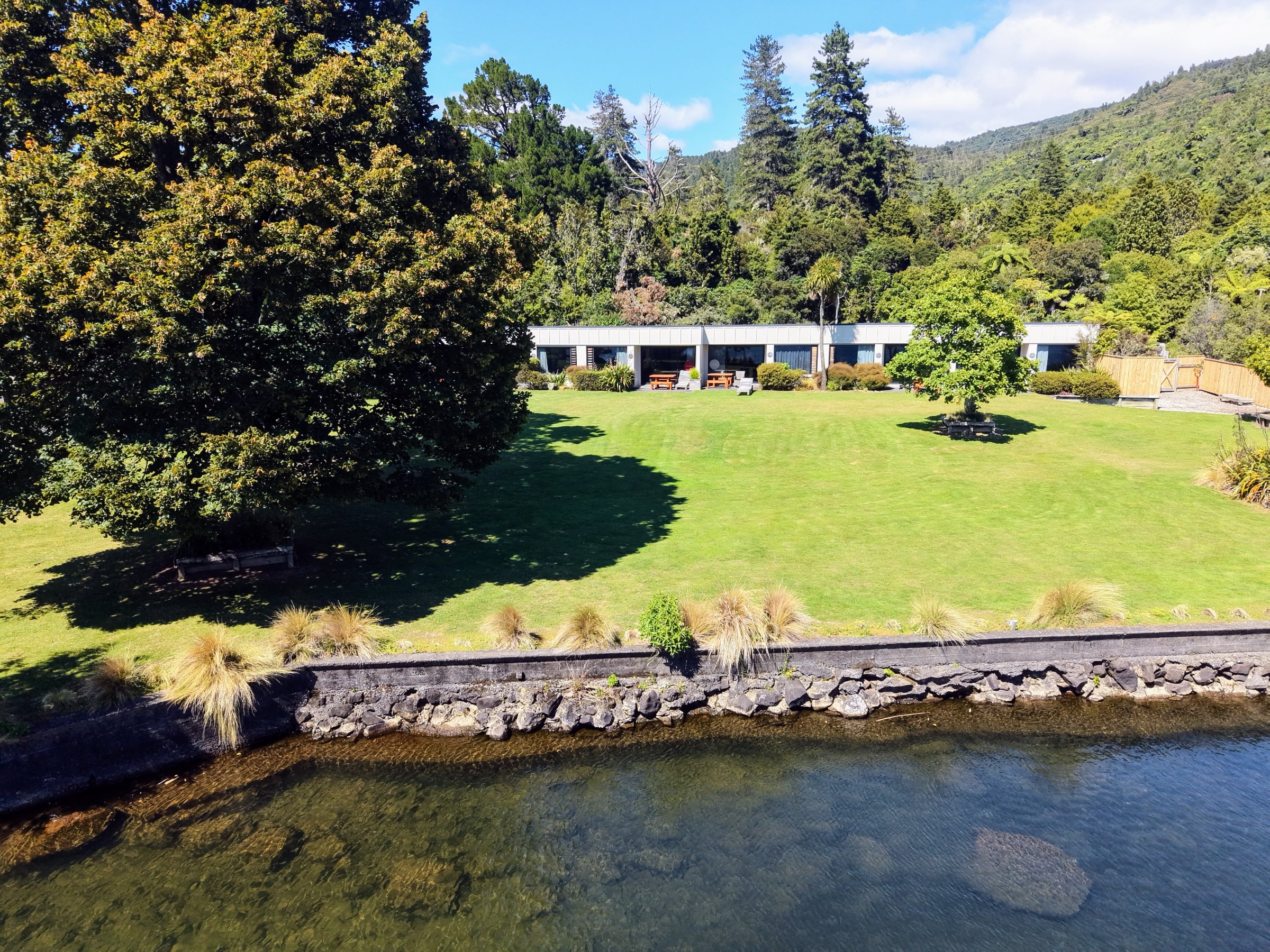 Braxmere Fishing Lodge