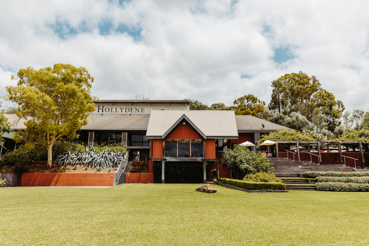 Vines Restaurant at Hollydene
