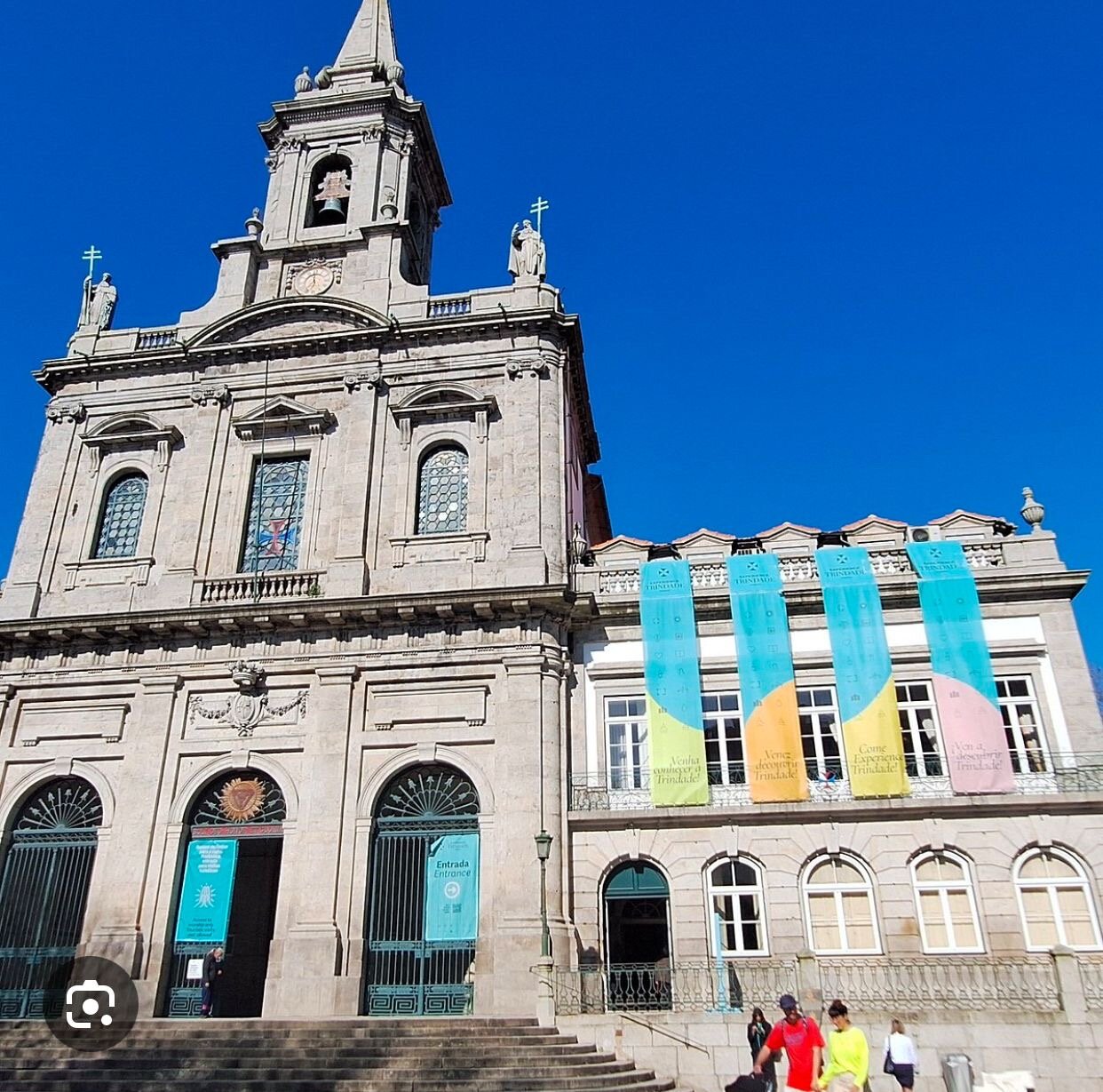 Traditional Fado + Port Wine