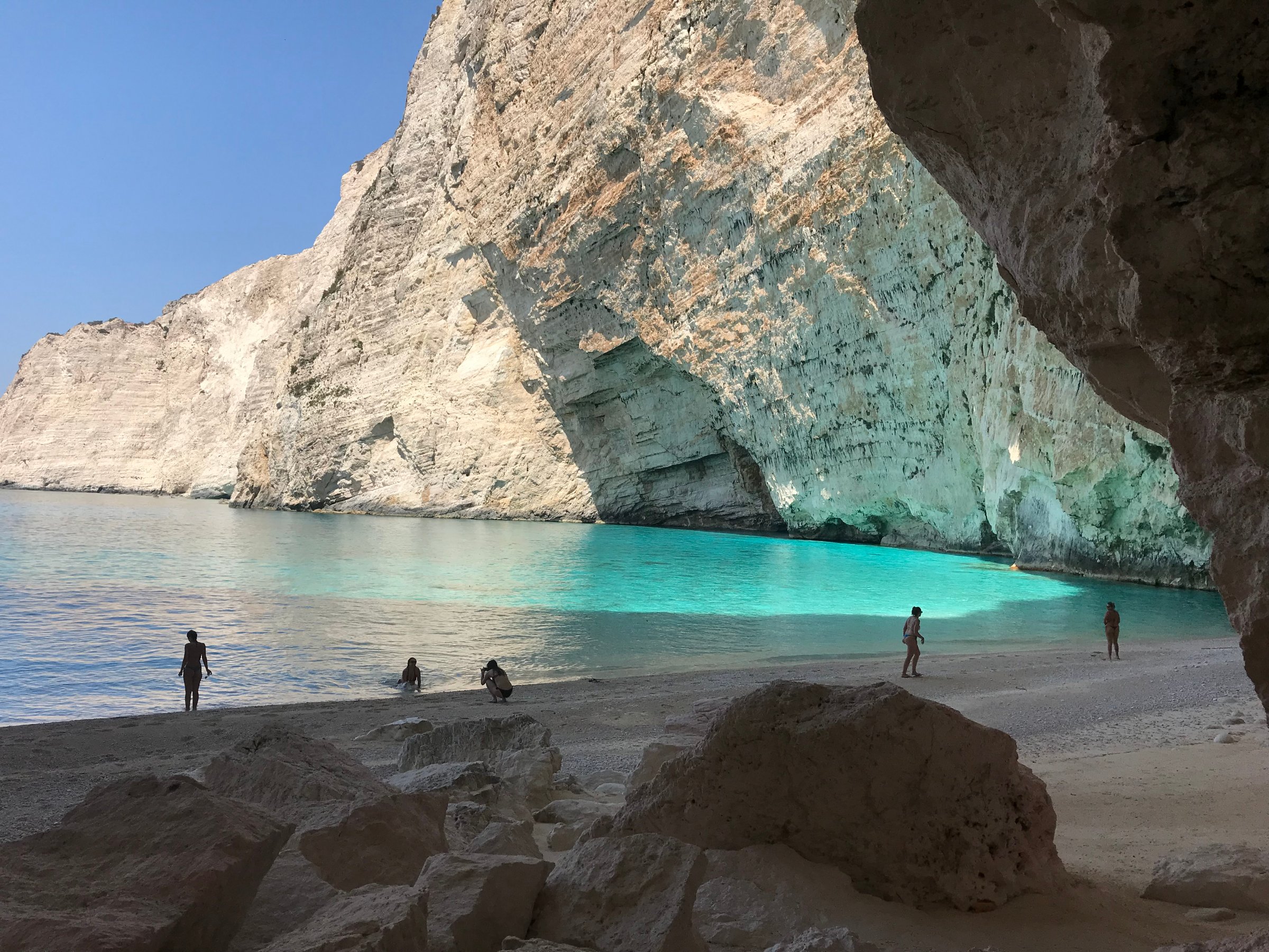 Porto Vromi Maries Cruises & Fun