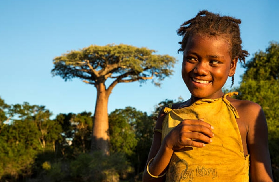 MADAGASCAR CUSTOM TOURS