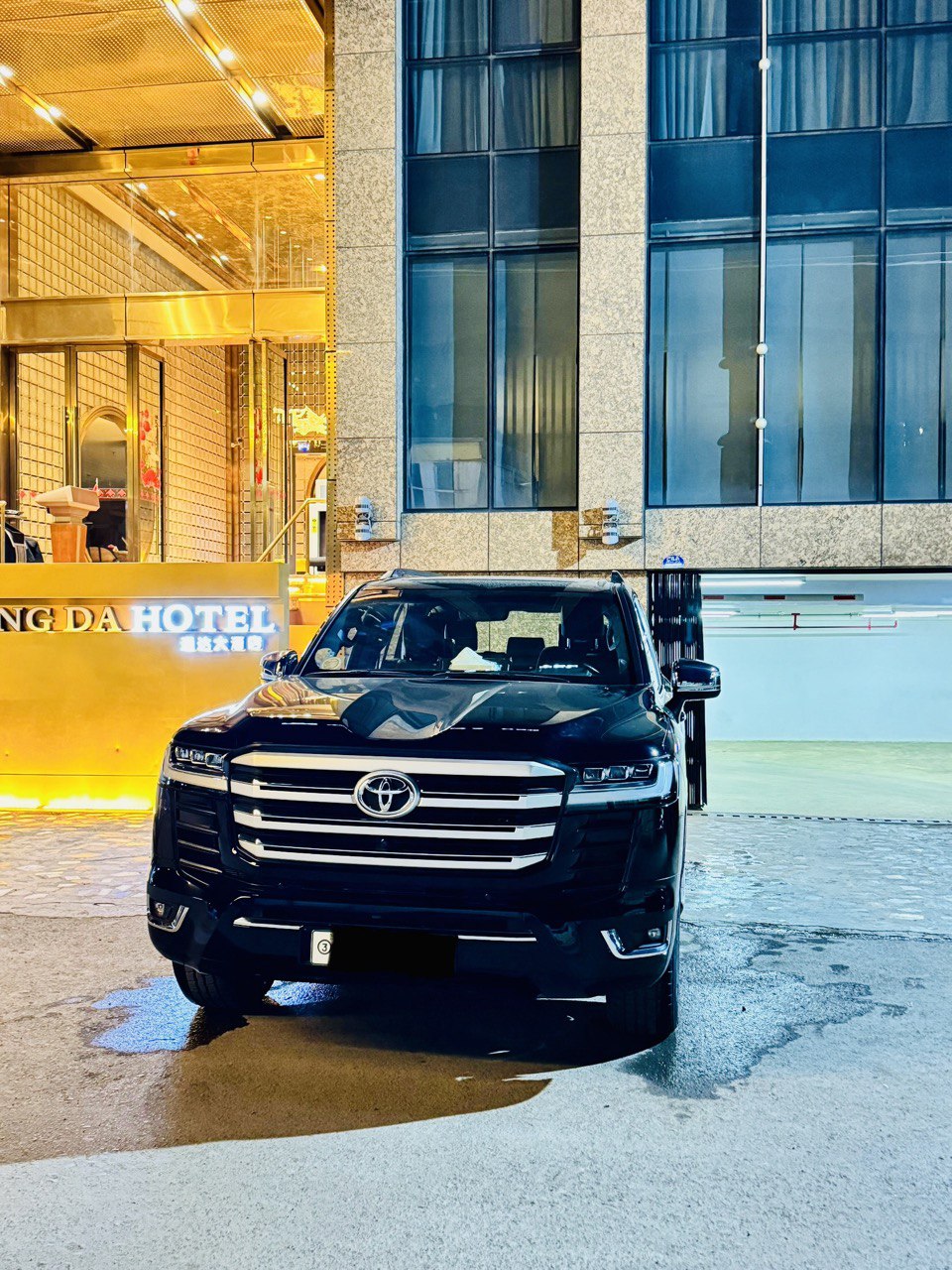 Luxury Car Rental Addis