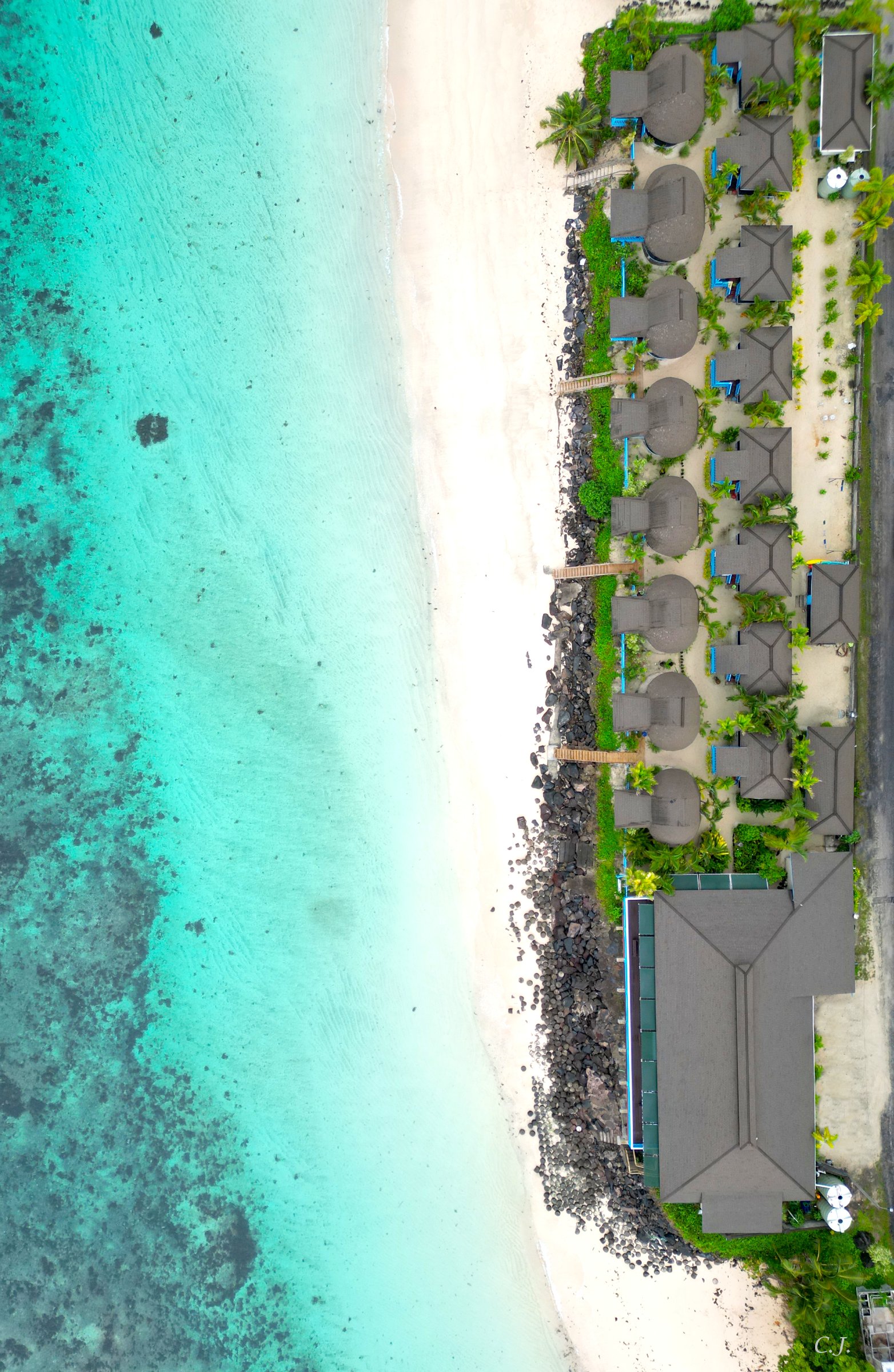 LITIA SINI BEACH RESORT(FALES)