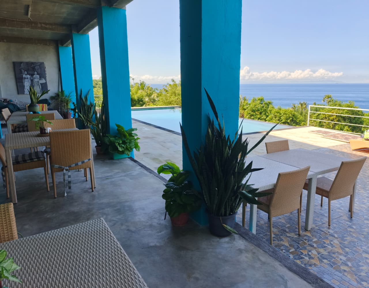 Aahh Bali Restaurant