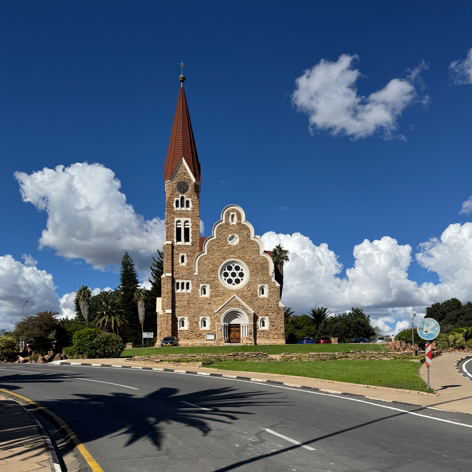 City walking tour and township
