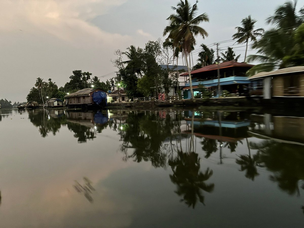 Canoe Kerala