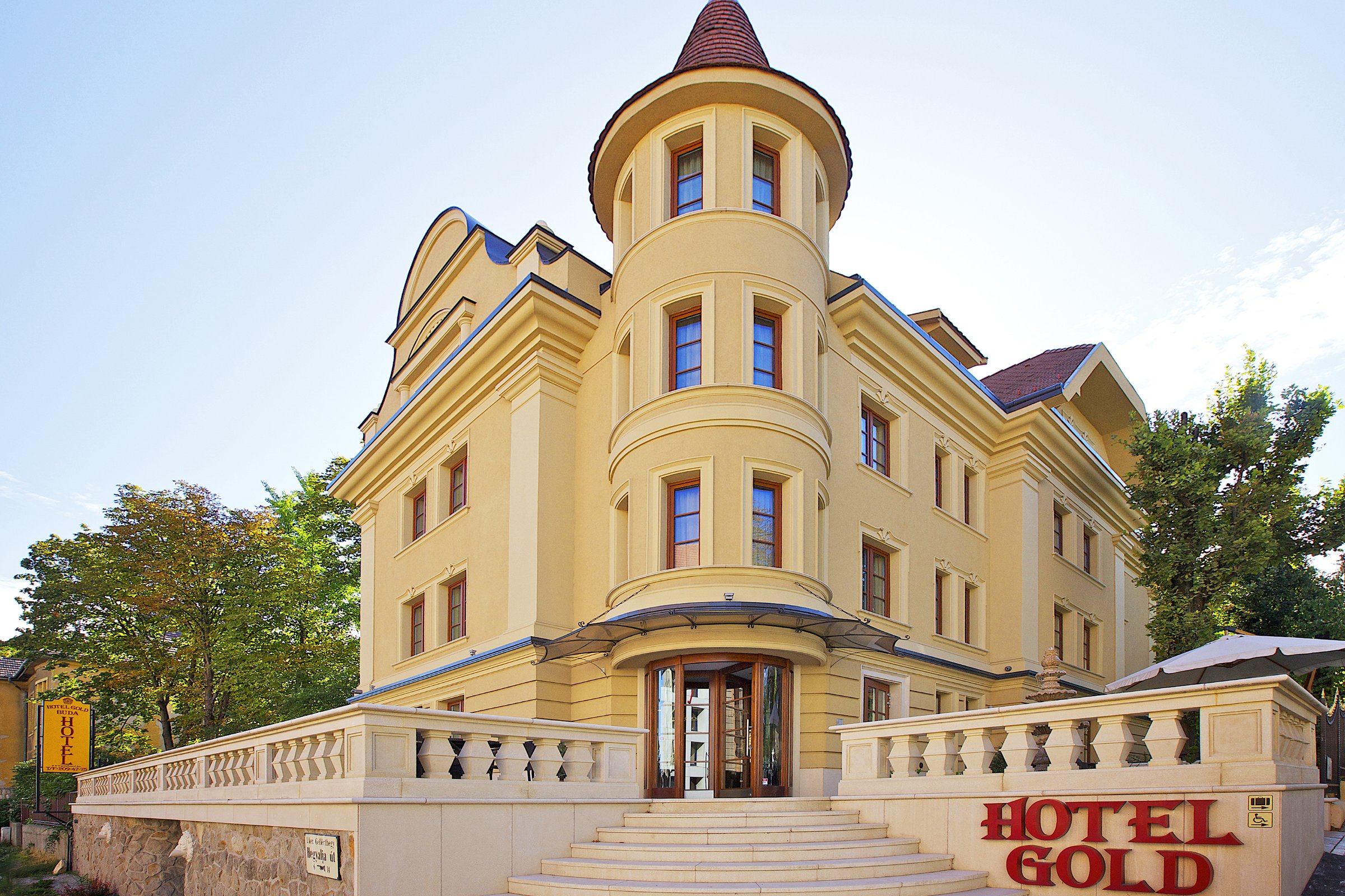 Gold Hotel Budapest****
