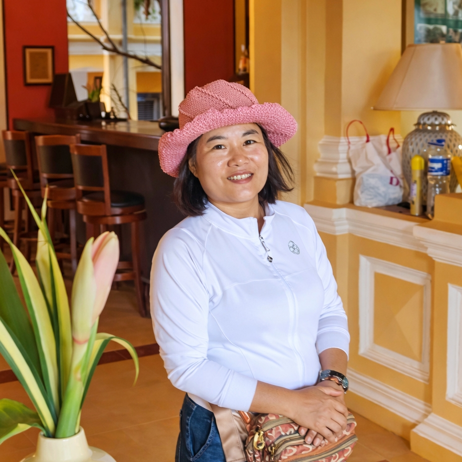 Dine With The Locals