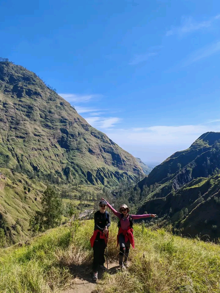 Trekking to Rinjani