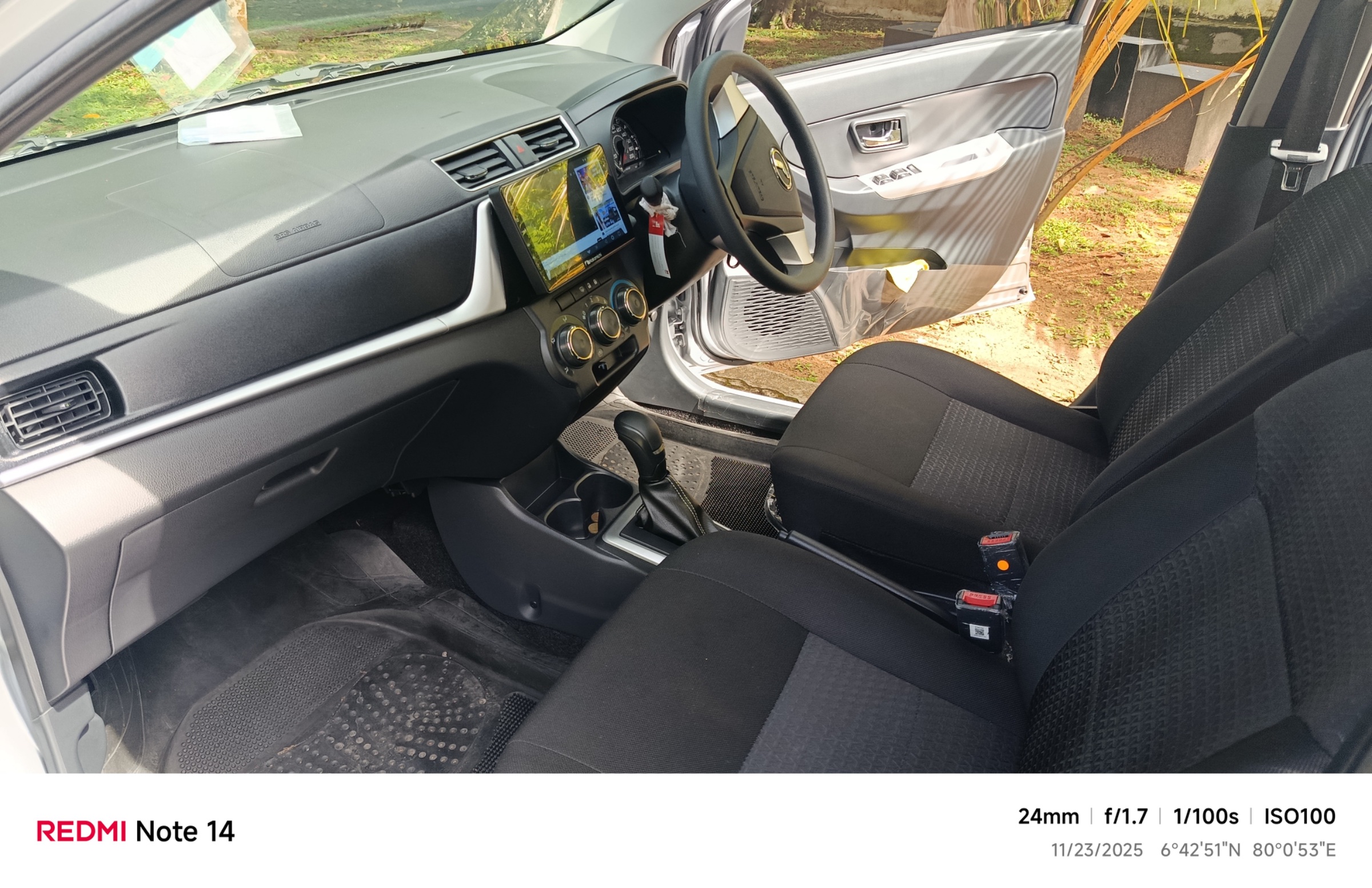 sdrentacar.lk