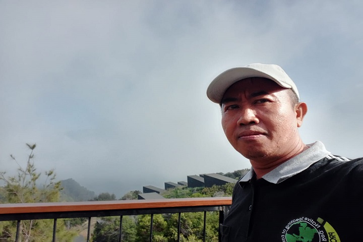 Bromo Indonesia Travel (Tony)