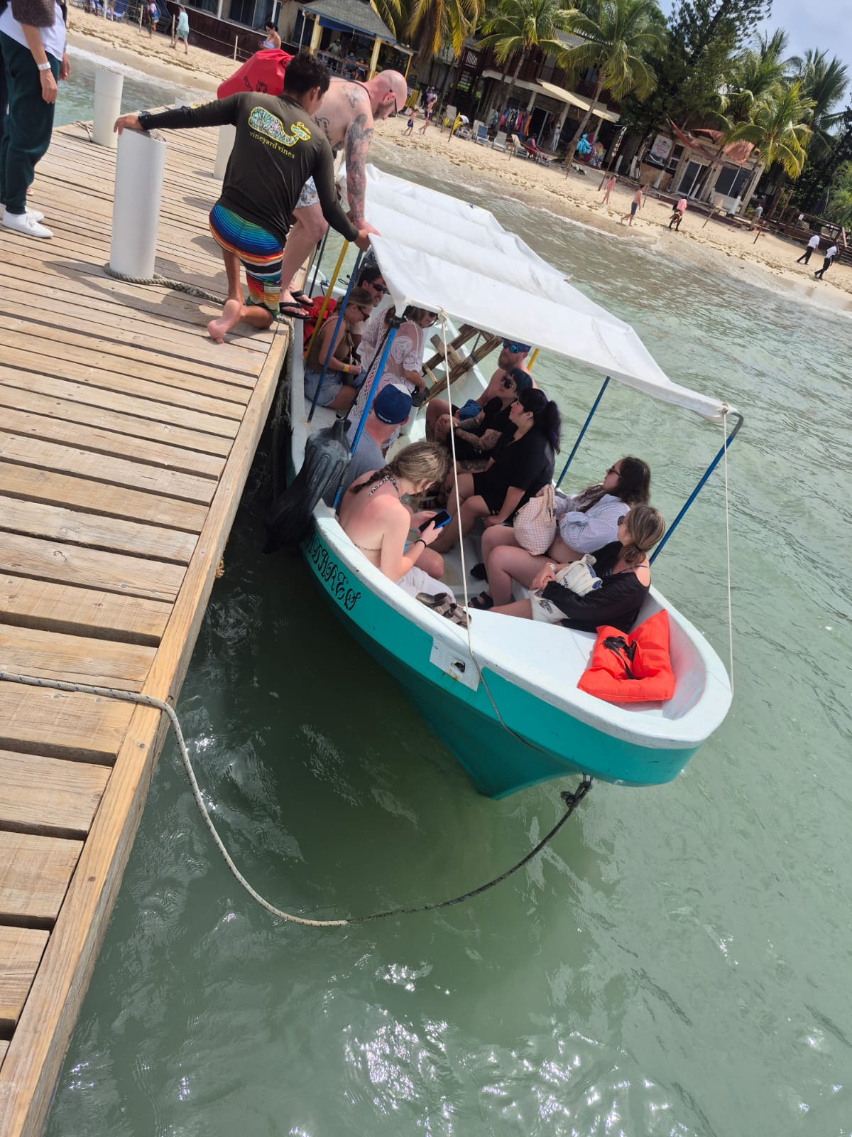 Explore Roatan with DC Adventure Tours