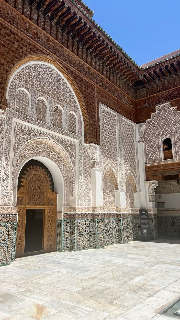 4 Day Desert Tour from Fes to Marrakech — 2 Nights in the Desert