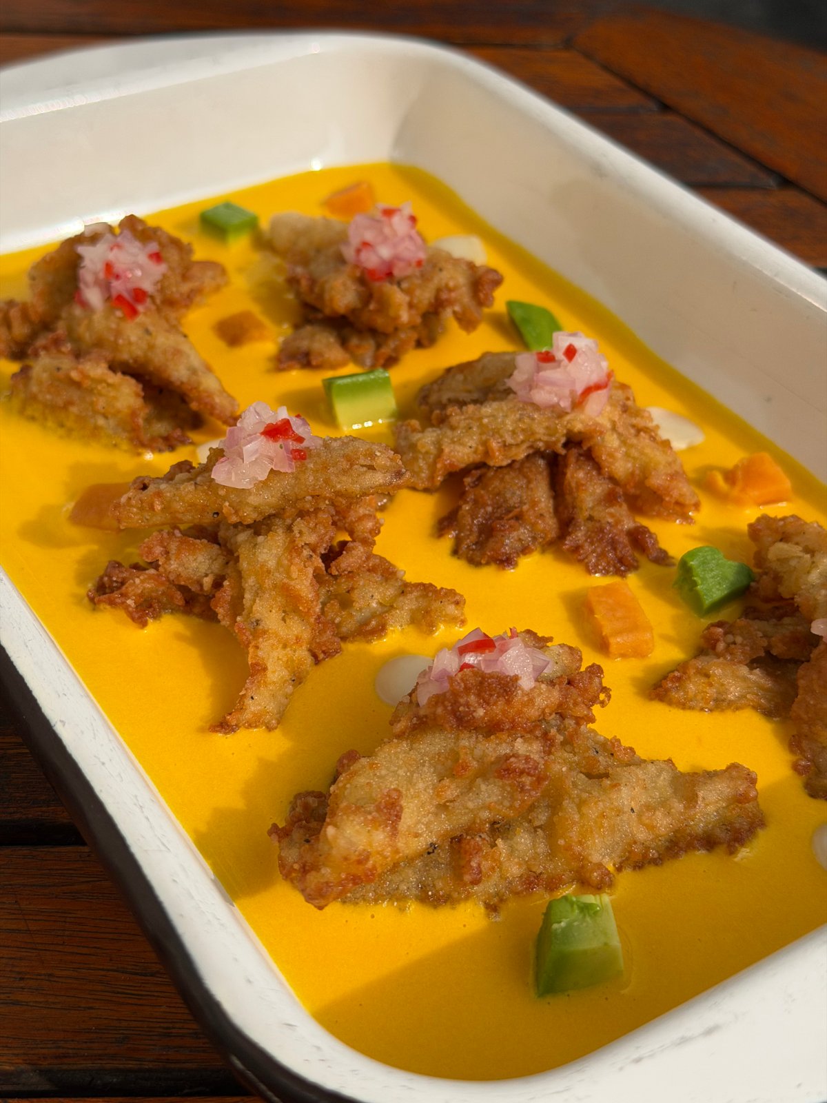Tiradito de chicharrón