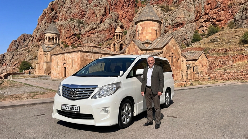 Yerevan — Tbilisi Transfer: From Sedans to Full-Size Coaches