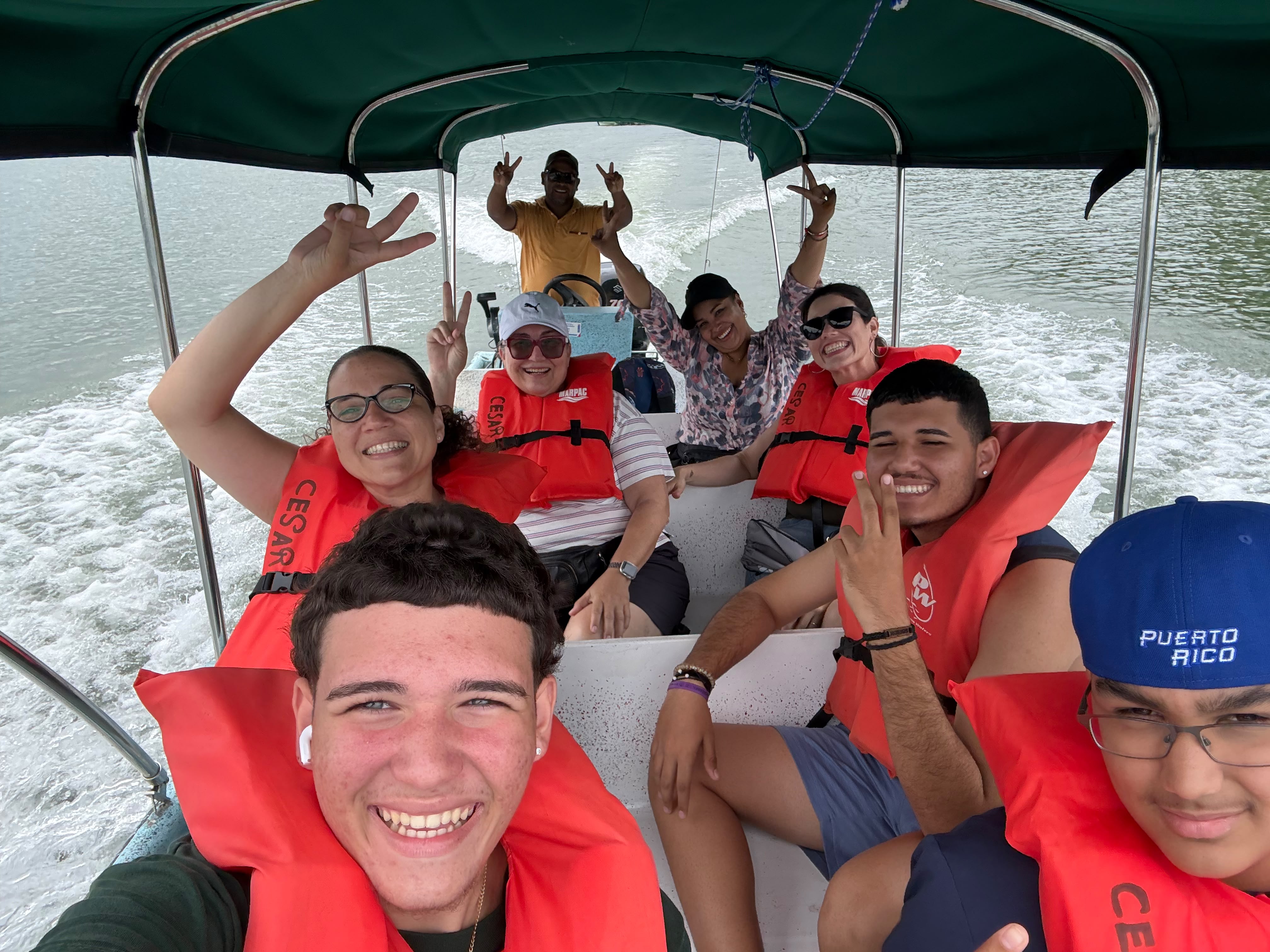 🌴 Exclusive Family & Group Packages – The Best Deals in Panama