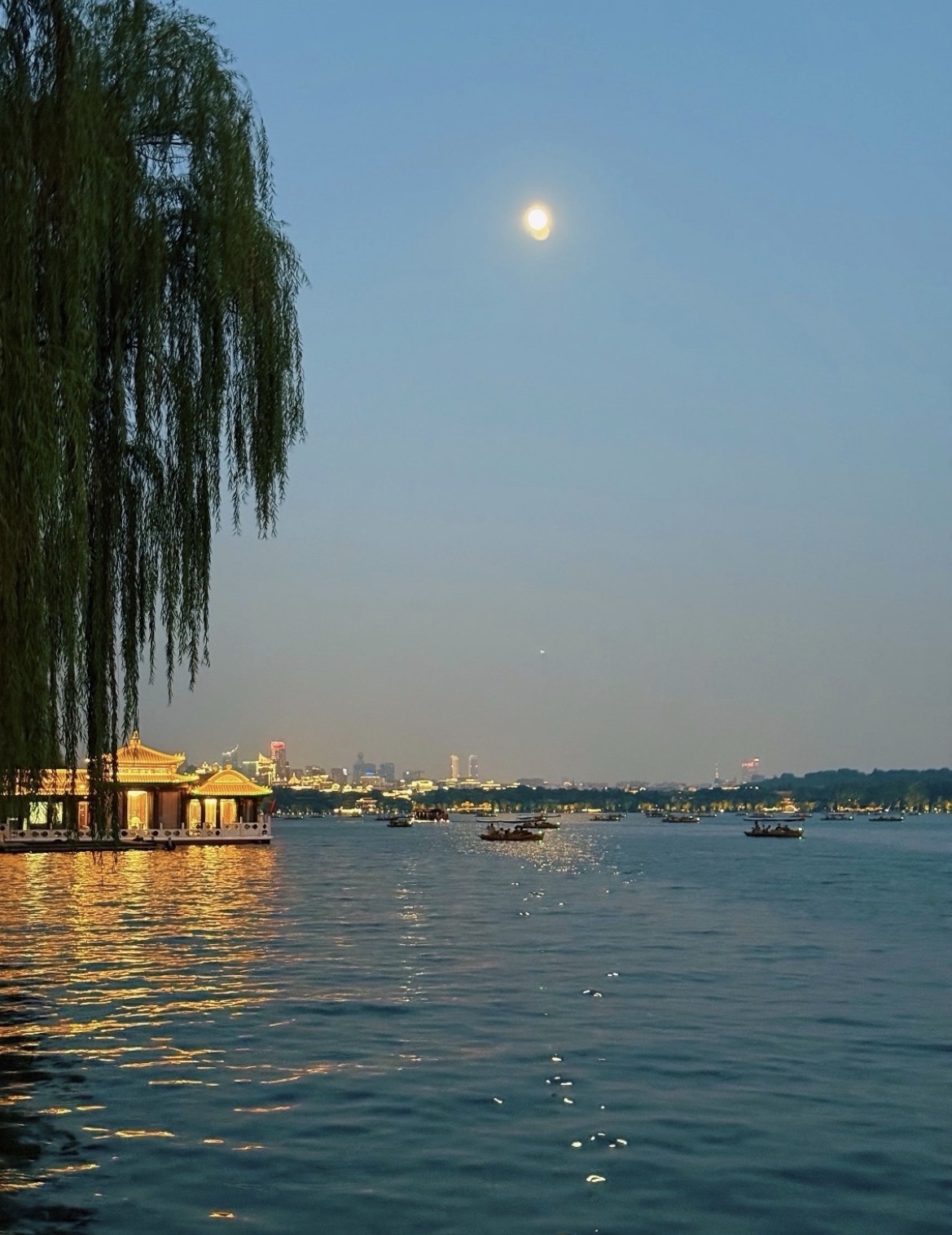 西湖夜景