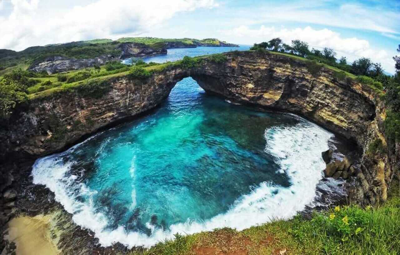 Broken Beach