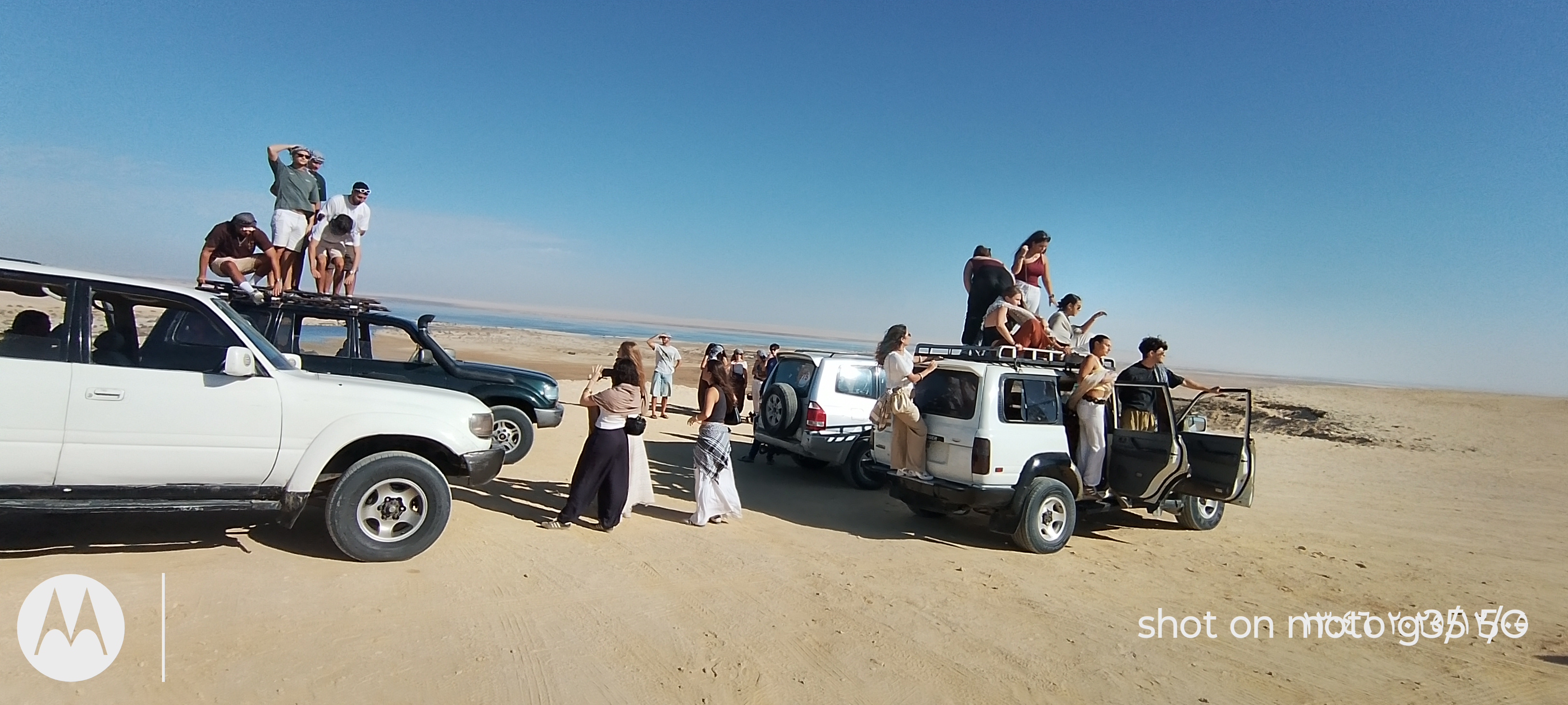 الفيوم والرقص علي الرمال بال 4×4 car