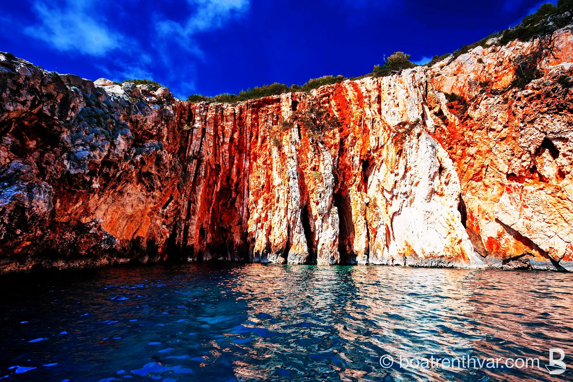 Red Rocks & Pakleni Islands Private Tour