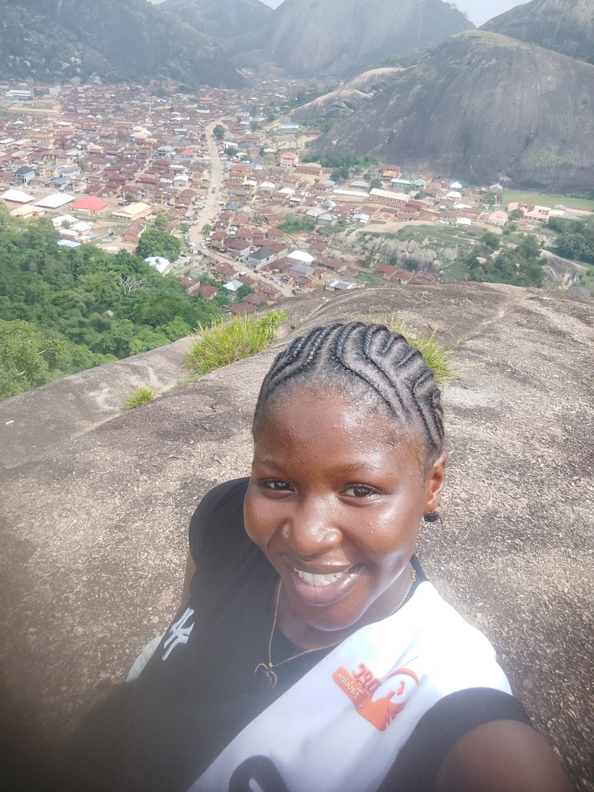 IDANRE HILLS