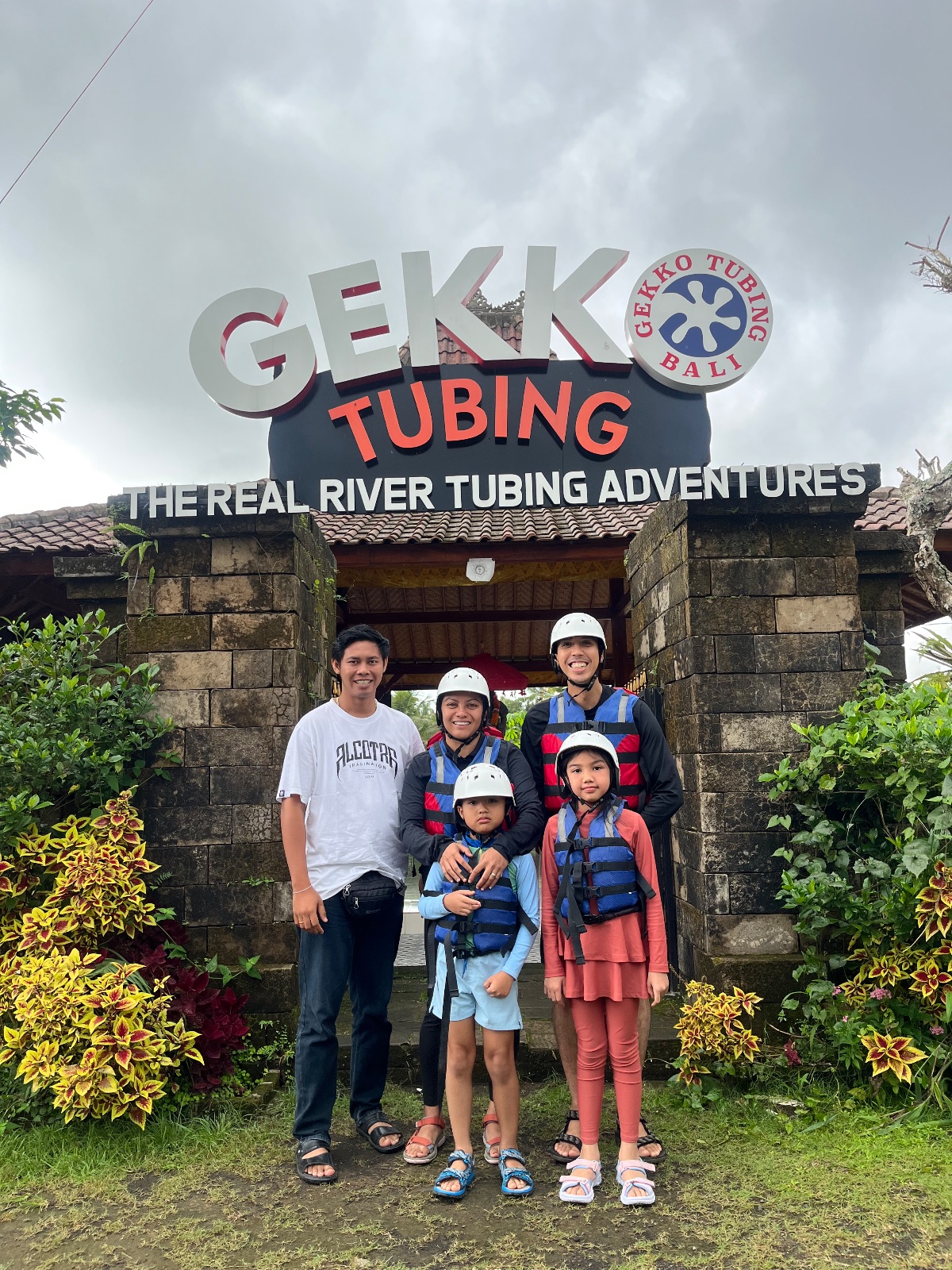 Tubing River