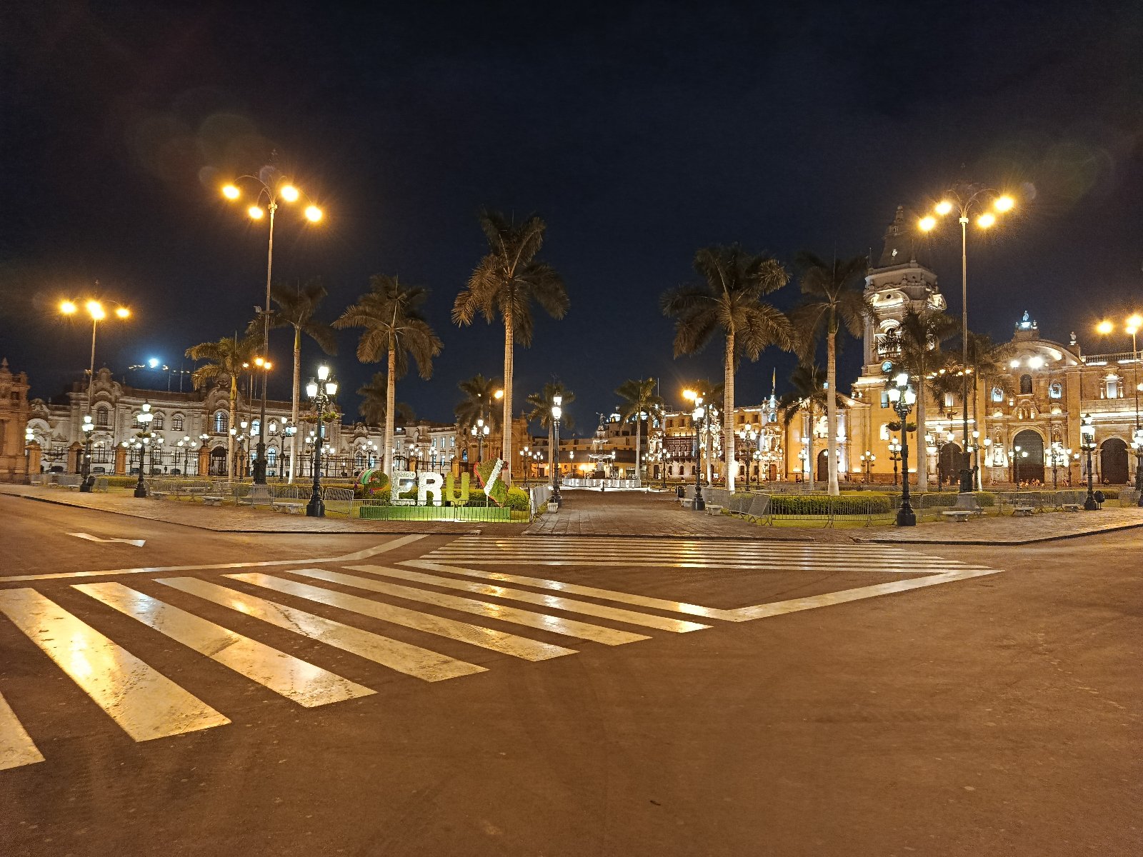LIMA MAIN SQUARE