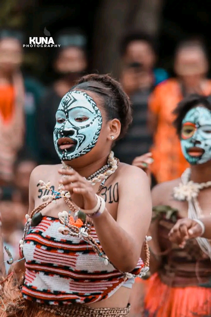 Sepik lady
