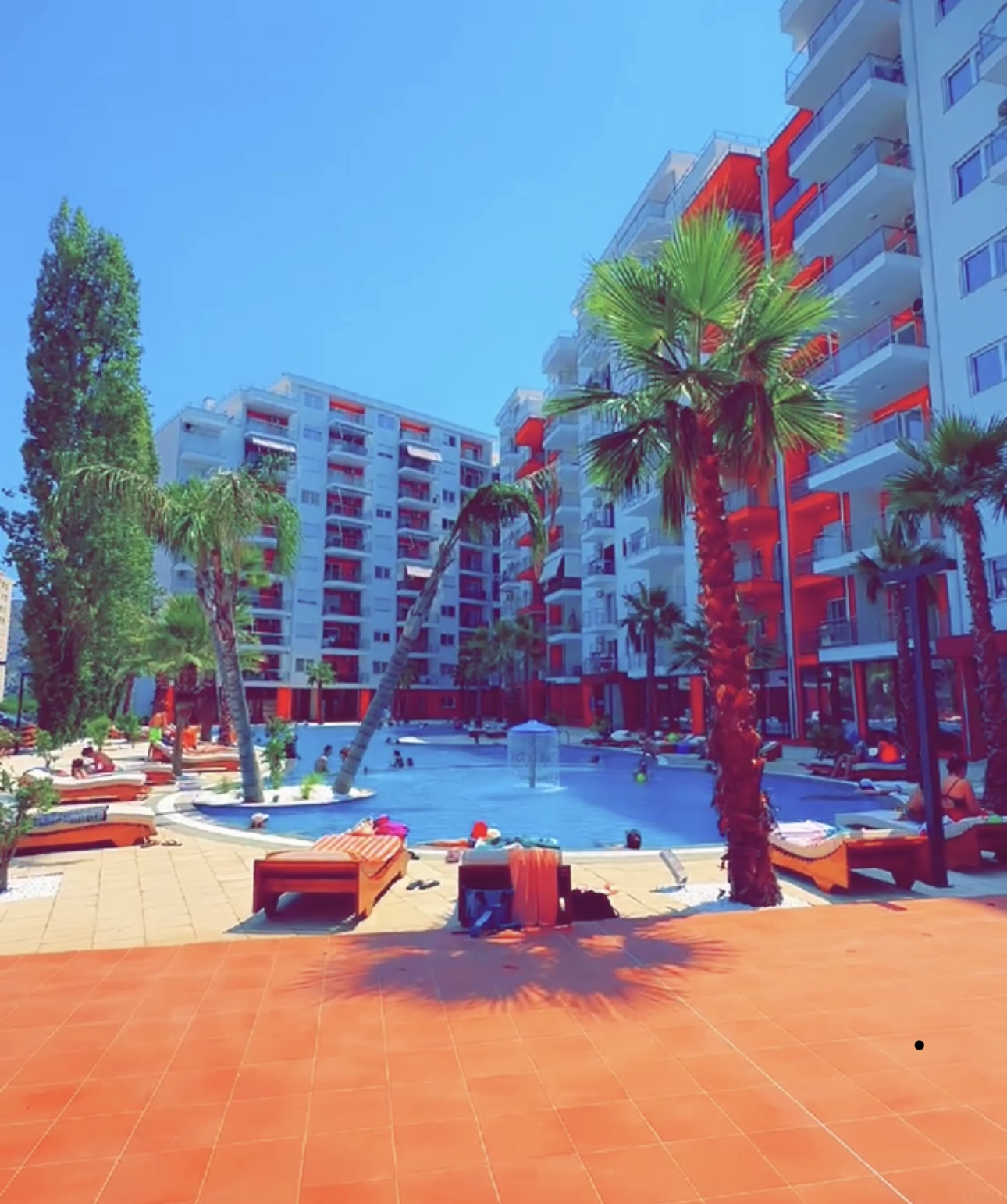 Kings Apartments