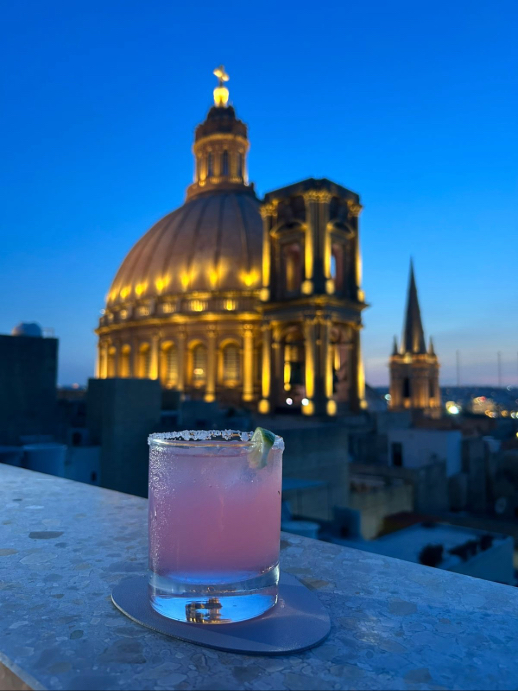 Indigo Lounge and Rooftop Bar