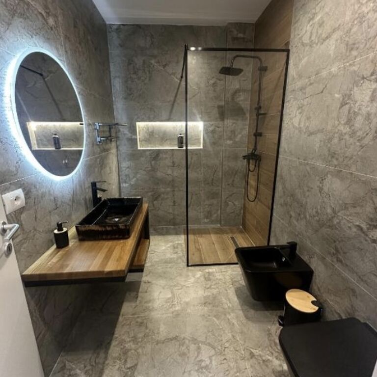 LUX APARTMENT