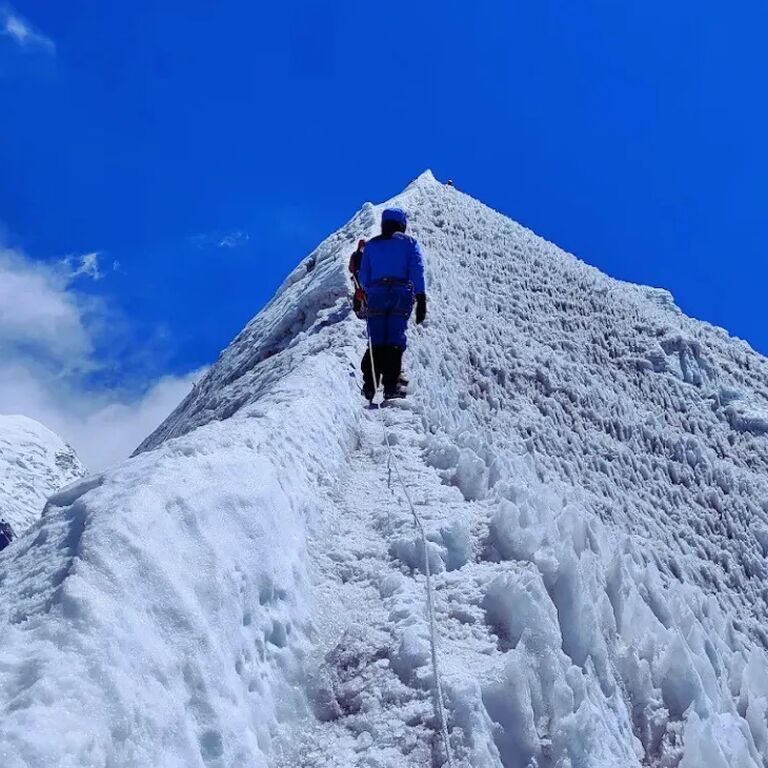 Mount Everest Go.