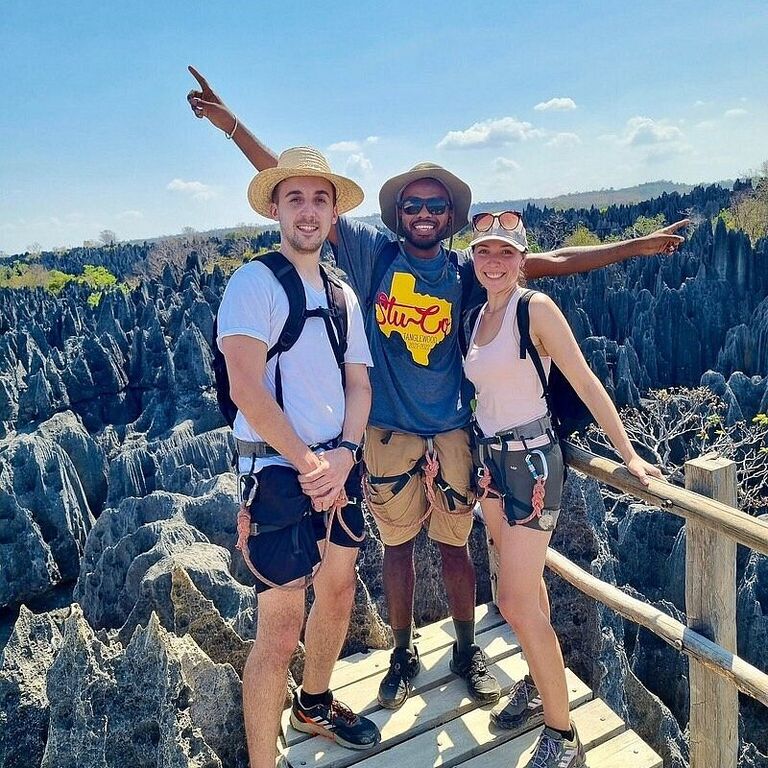 Tour Guide Lovemada
