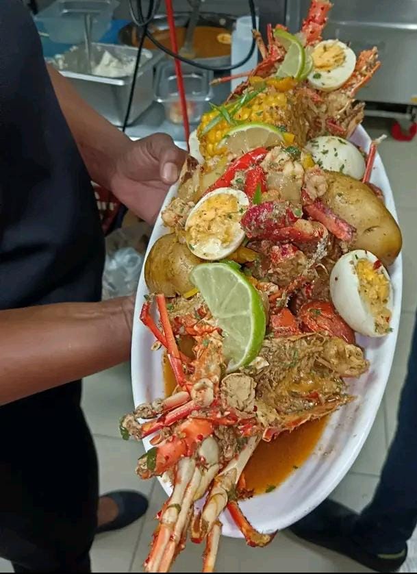 Caribbean groove restaurant and lounge