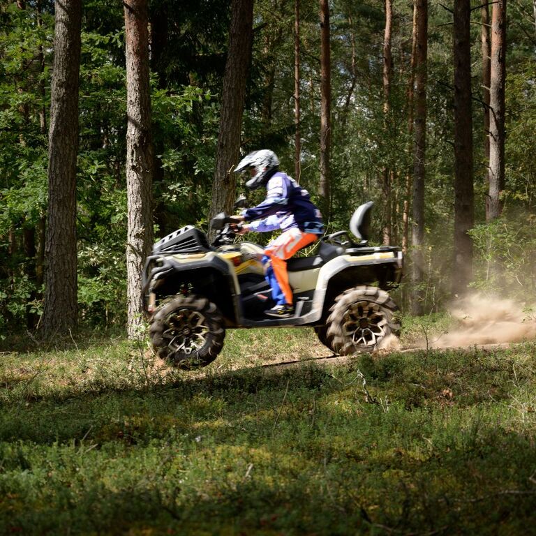 CIONGO TOP ATV Quadbike Rent Kaunas