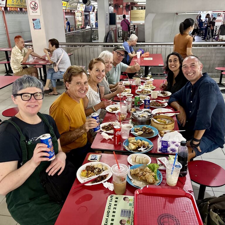 Livin' Da Local / Singapore Foodsters