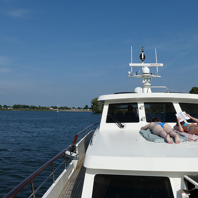 Private Yacht Charter